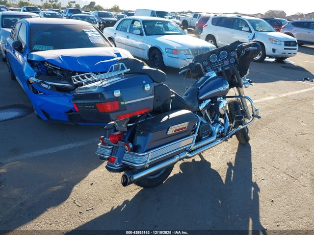 2003 HARLEY-DAVIDSON FLHTCUI 1HD1FCW163Y620361 Photo 3