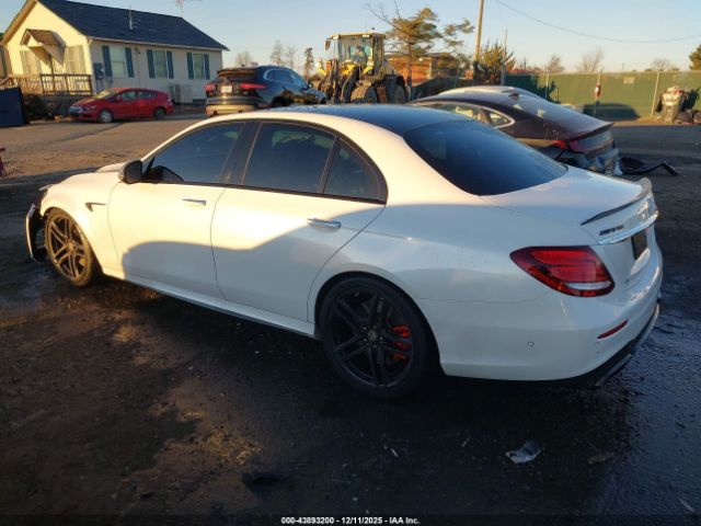 2018 MERCEDES-BENZ E-CLASS WDDZF8KB5JA380635 Photo 2