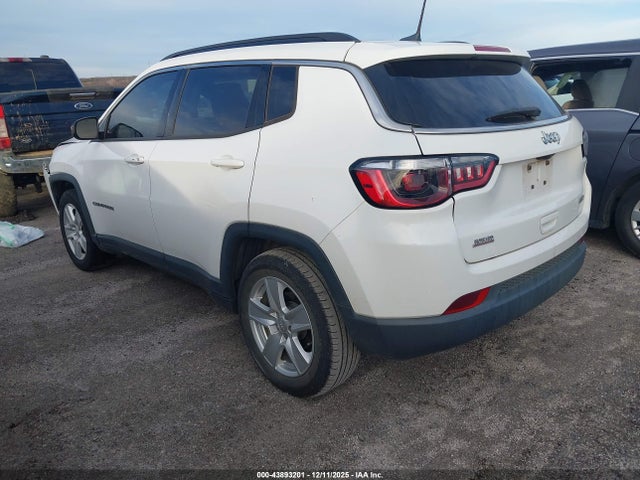 2022 Jeep Compass Latitude Fwd მანქანა იყიდება აუქციონზე, vin: 3C4NJCBB7NT145792, აუქციონის ნომერი: 43893201