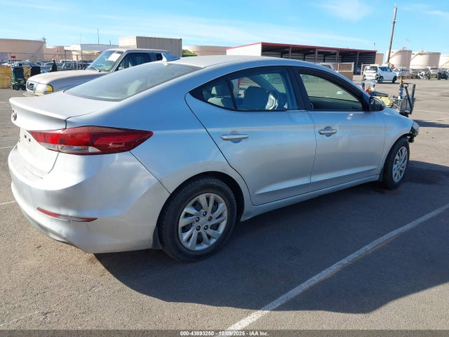 KMHD74LF3HU396817 Hyundai ELANTRA SE