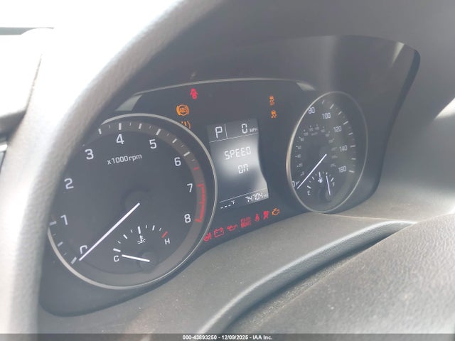 KMHD74LF3HU396817 Hyundai ELANTRA SE