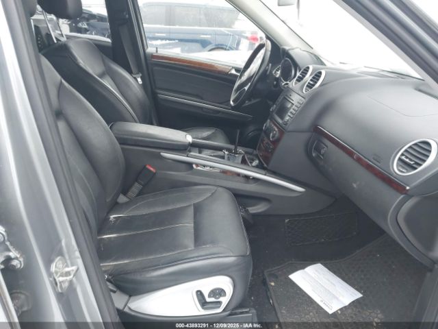 2010 MERCEDES-BENZ GL 550 4JGBF8GE3AA612465 Photo 4