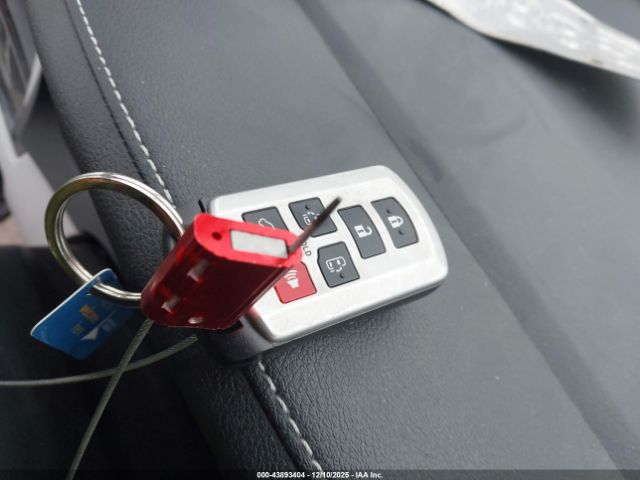 2018 TOYOTA SIENNA 5TDYZ3DC6JS944656 Photo 10