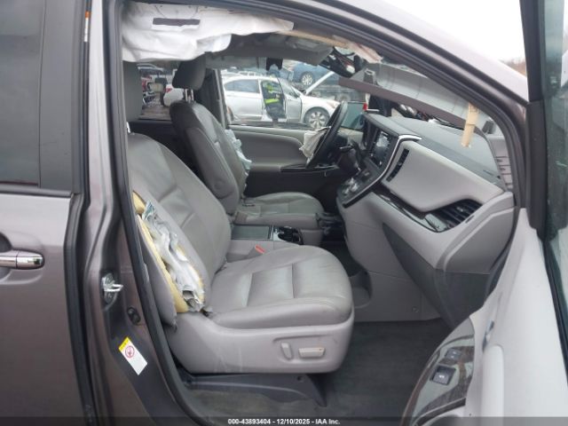 2018 TOYOTA SIENNA 5TDYZ3DC6JS944656 Photo 4