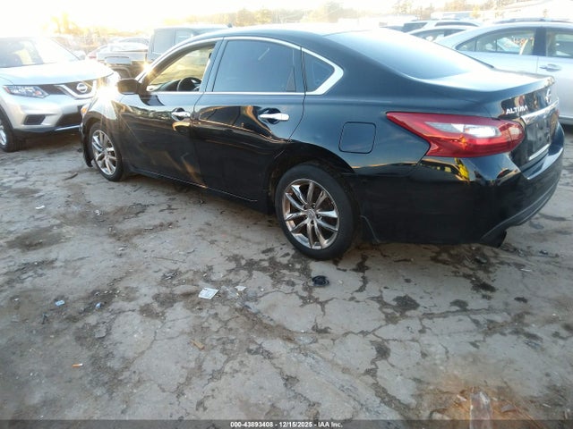 Nissan Altima 2.5 S 2018 1N4AL3AP3JC189547 Image 3
