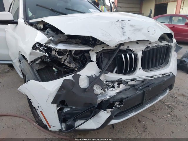 5UXTY3C06M9H10218 BMW X3 Sdrive30i