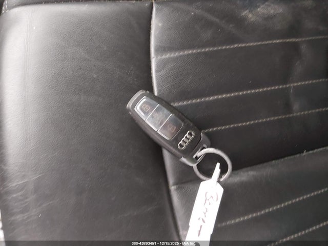 2019 AUDI A6 WAUD8AF25KN126057 Photo 10