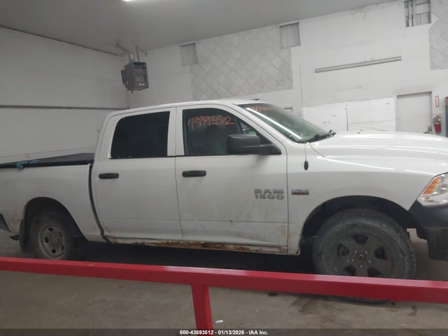1C6RR7KT7HS820337 RAM 1500 Tradesman 4x4 5&#039;7 Box