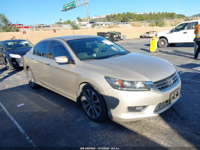 Продаж на аукціоні авто 2015 Honda Accord Sport, vin: 1HGCR2F51FA136143, номер лоту: 43893540