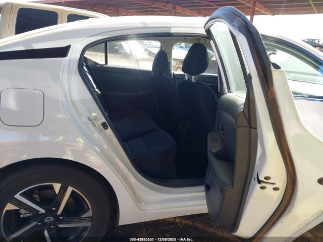 Nissan SENTRA SV 2025 3N1AB8CV2SY338323 Image 8