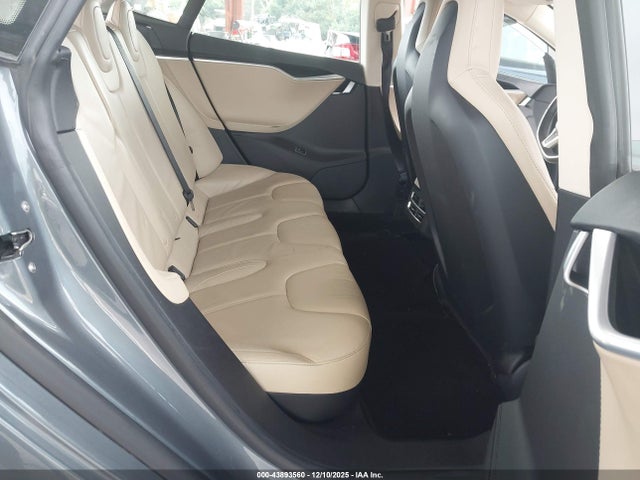 2013 TESLA MODEL S 5YJSA1CN7DFP05324 Photo 7