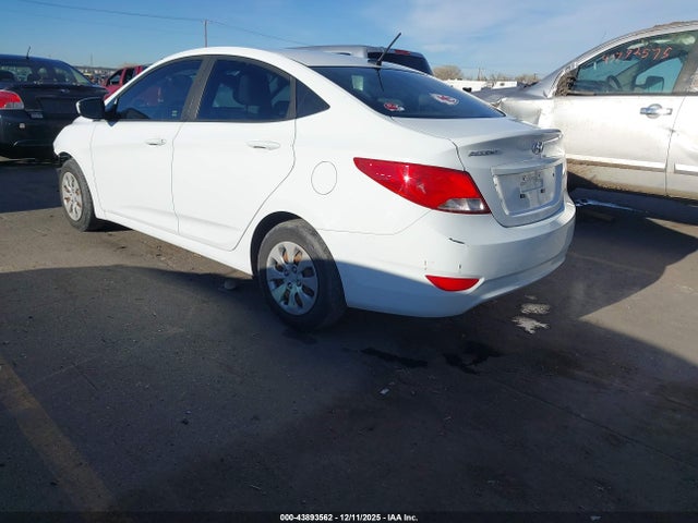 Hyundai ACCENT SE 2016 KMHCT4AE4GU080665 Image 3