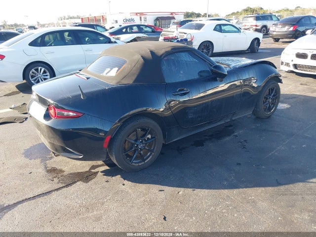 2021 MAZDA MX-5 MIATA JM1NDAB71M0453057 Photo 3
