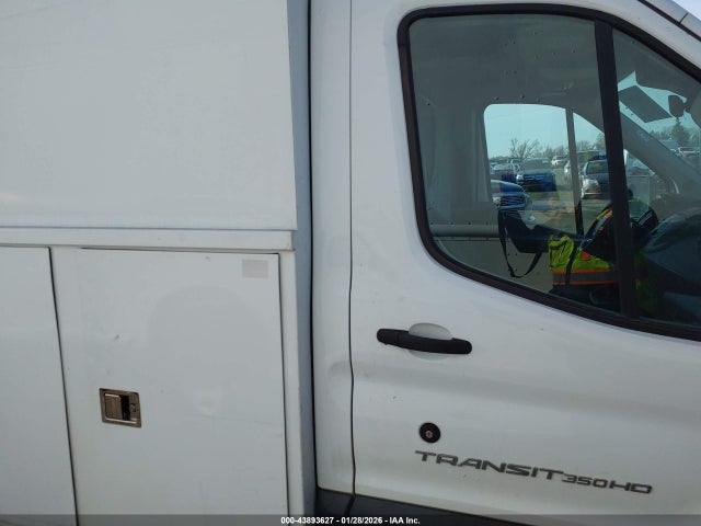 Ford Transit-350 Cutaway 2019 1FDBF6PM4KKA67996 Image 13