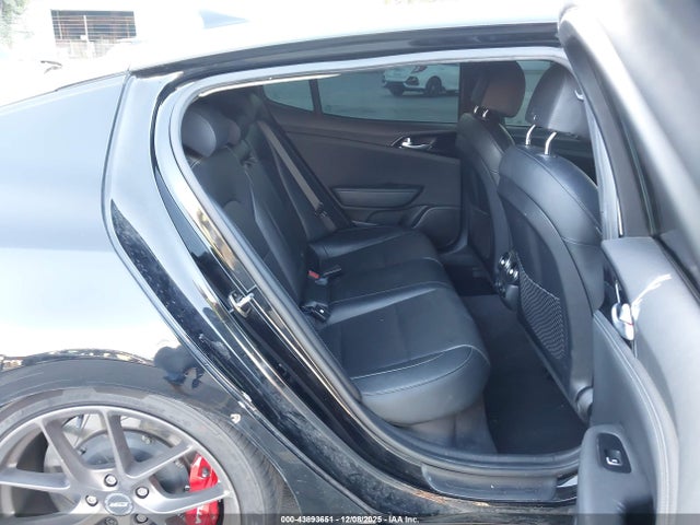 KNAE35LDXN6106904 KIA Stinger Gt-line