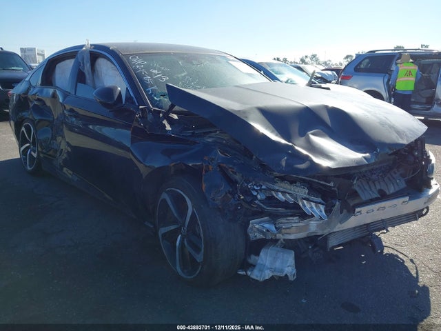 1HGCV1F38MA076718 Honda Accord Sport