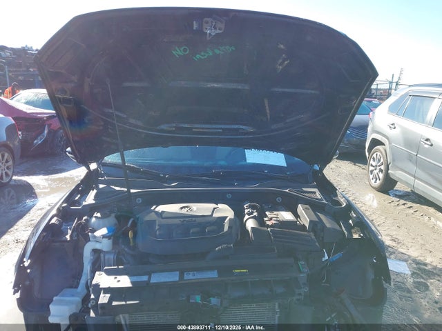 1VWBA7A35JC023164 Volkswagen Passat 2.0t Se