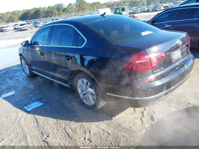 1VWBA7A35JC023164 Volkswagen Passat 2.0t Se
