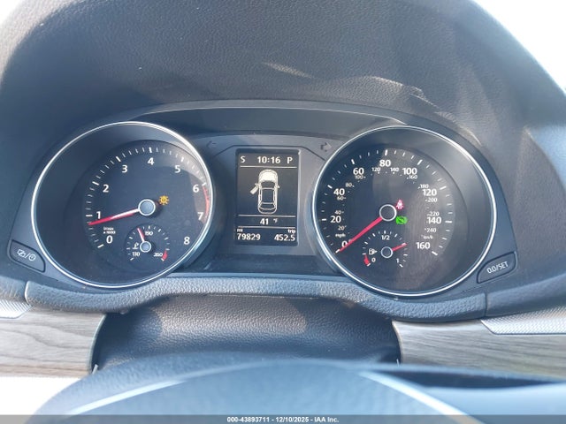 1VWBA7A35JC023164 Volkswagen Passat 2.0t Se