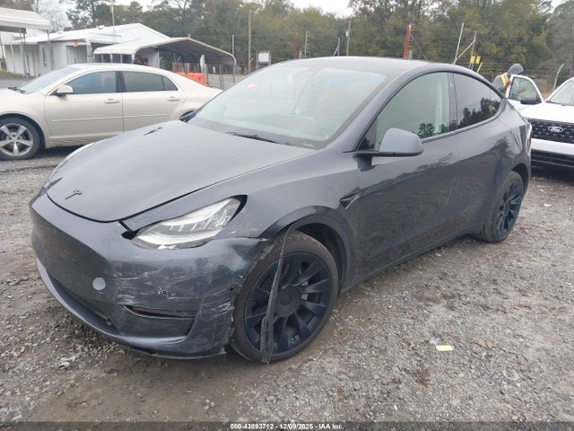 2021 TESLA MODEL Y 5YJYGDEE3MF255078 Photo 1