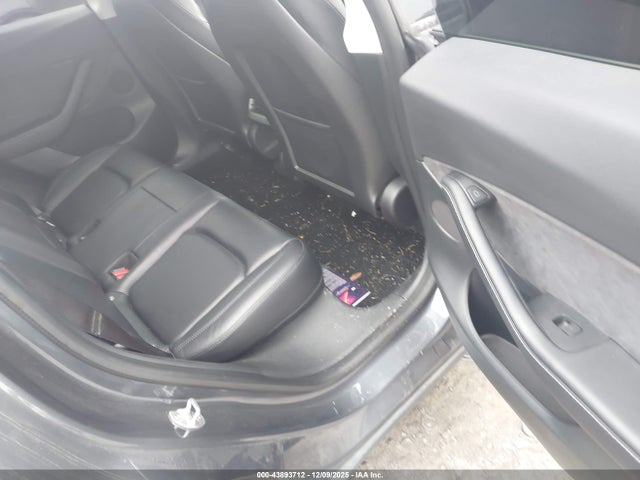 2021 TESLA MODEL Y 5YJYGDEE3MF255078 Photo 7
