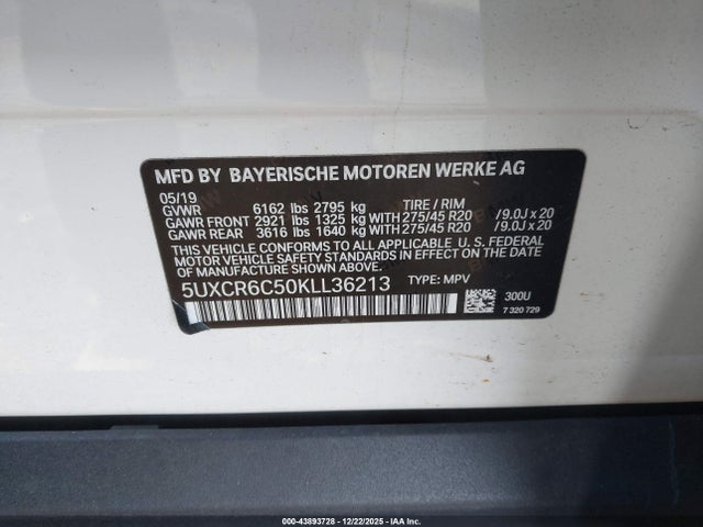 2019 BMW X5 5UXCR6C50KLL36213 Photo 8