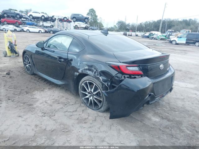 2022 TOYOTA GR86 JF1ZNBC19N8753663 Photo 2