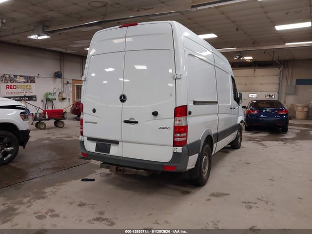 2017 MERCEDES-BENZ SPRINTER 2500 WD3PE7CDXHP579728 Photo 3