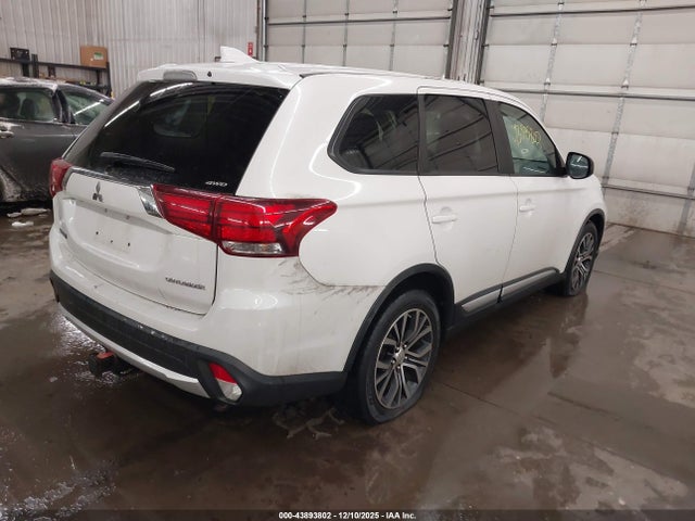 2017 MITSUBISHI OUTLANDER JA4AZ2A3XHZ018120 Photo 3