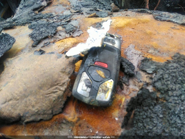 2017 AUDI A4 WAUANAF49HN008082 Photo 10