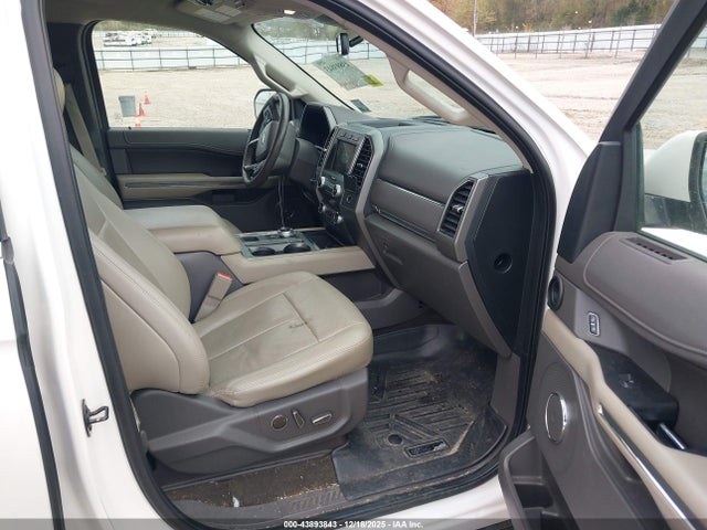 1FMJK1HT5KEA09667 Ford Expedition Max Xlt