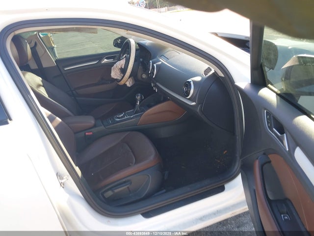 2016 AUDI A3 WAUA7GFF0G1053853 Photo 4