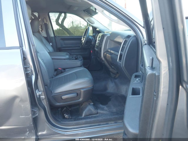2013 RAM 1500 1C6RR6FP4DS643702 Photo 4
