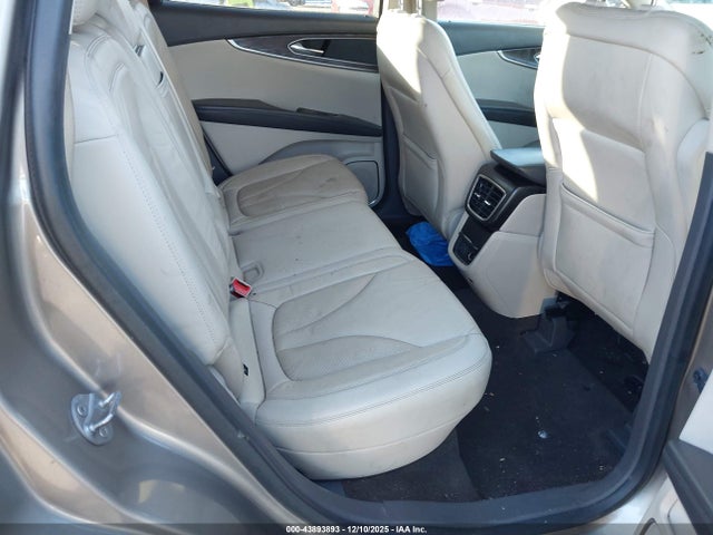 2LMPJ6K99KBL13379 Lincoln Nautilus Select
