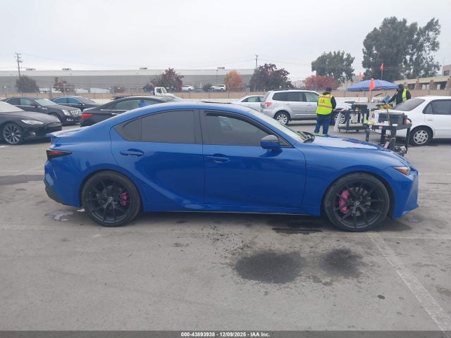 Lexus IS 2021 JTHCA1D22M5117288 Image 26