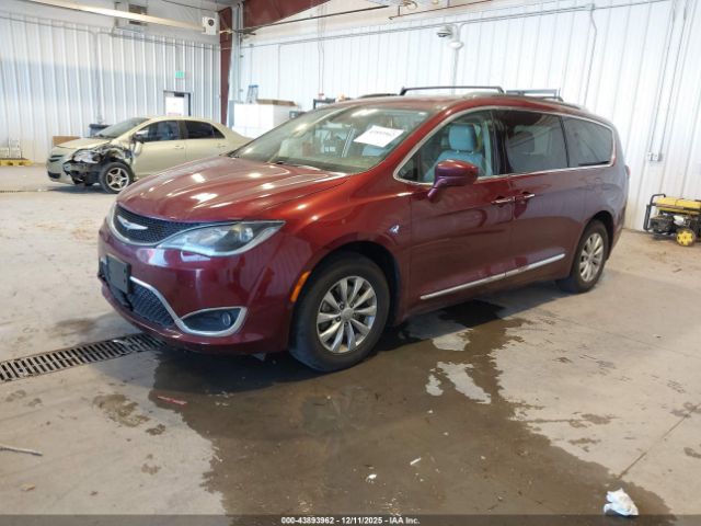 2019 CHRYSLER PACIFICA 2C4RC1BG8KR666210 Photo 1