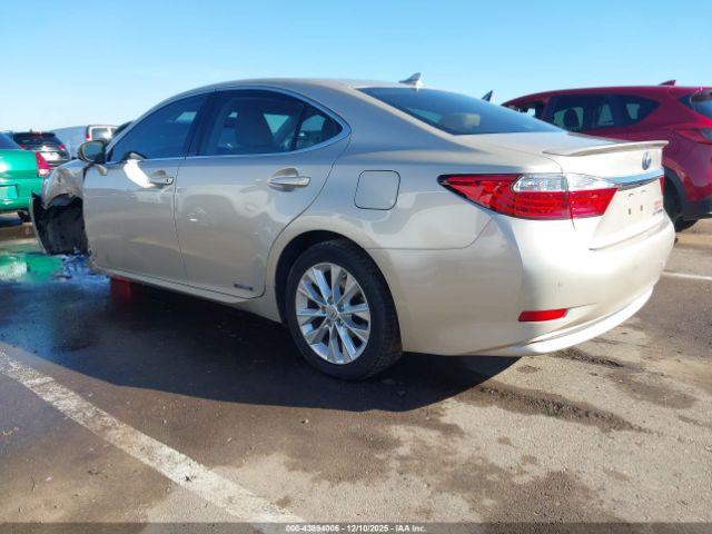 2013 LEXUS ES 300H JTHBW1GG2D2037916 Photo 2