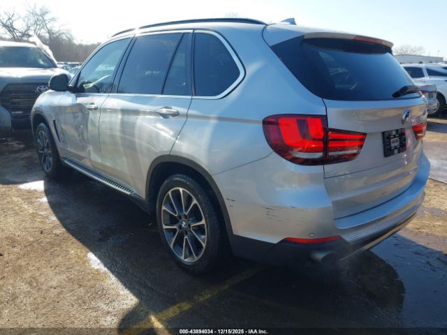 2015 BMW X5 5UXKR0C55F0P13120 Photo 2