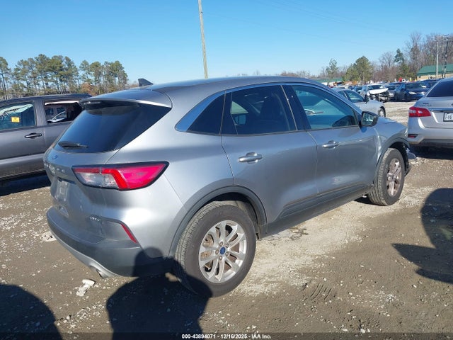 2022 FORD ESCAPE 1FMCU9G6XNUB37944 Photo 3