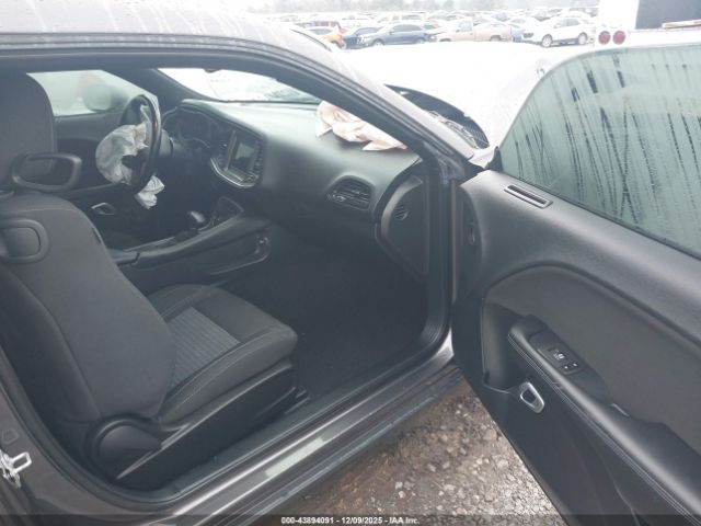2022 DODGE CHALLENGER 2C3CDZAGXNH182279 Photo 4