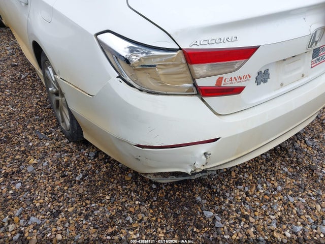 1HGCV1F13KA088786 Honda Accord