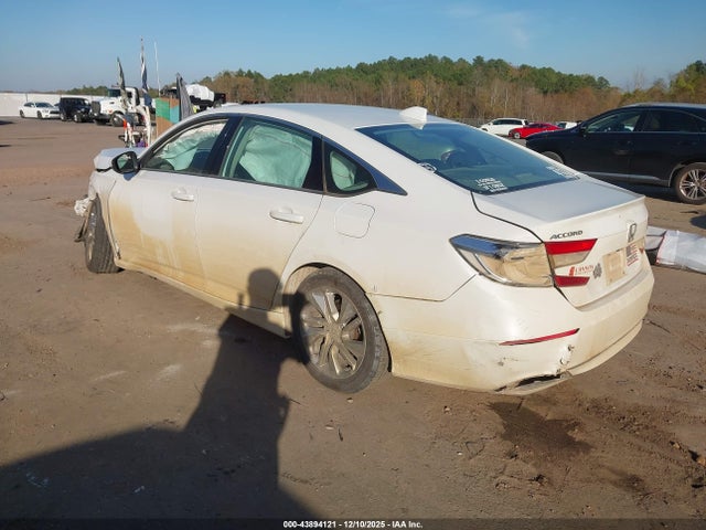 1HGCV1F13KA088786 Honda Accord