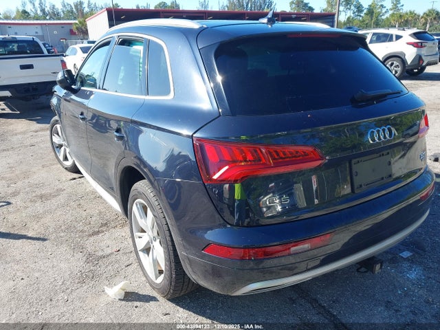 2018 AUDI Q5 WA1BNAFY0J2098928 Photo 2
