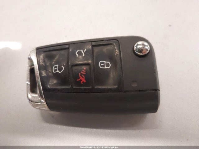 WVWPP7AU5GW916023 Volkswagen E-golf Sel Premium