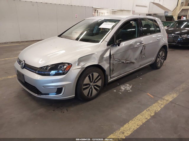 WVWPP7AU5GW916023 Volkswagen E-golf Sel Premium