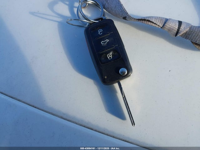 Aukcja sprzedaży 2012 Volkswagen Gti 2-door, vin: WVWFD7AJ3CW196242, numer aukcji: 43894161