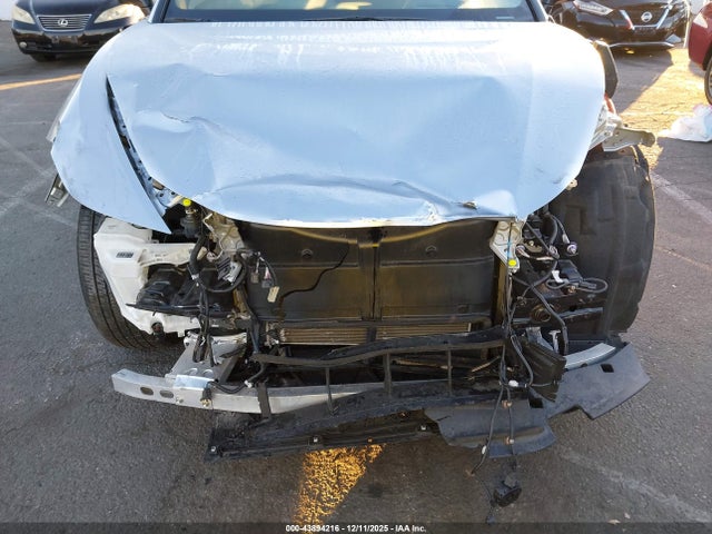 2023 LEXUS RZ 450E JTJAAAAB9PA021227 Photo 5