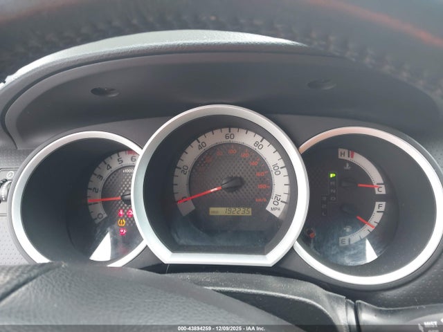 5TFJX4GN2EX027871 Toyota Tacoma Prerunner