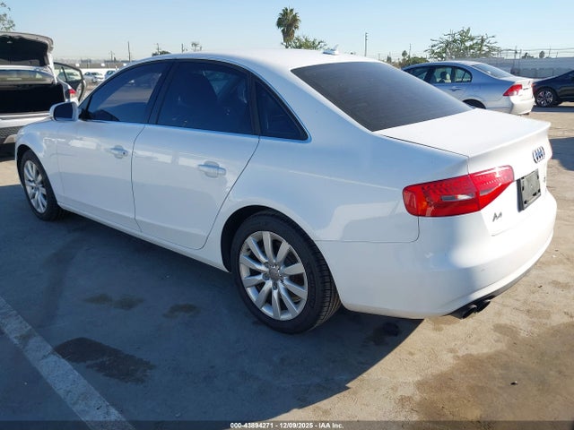 2013 AUDI A4 WAUBFAFL3DN013135 Photo 2