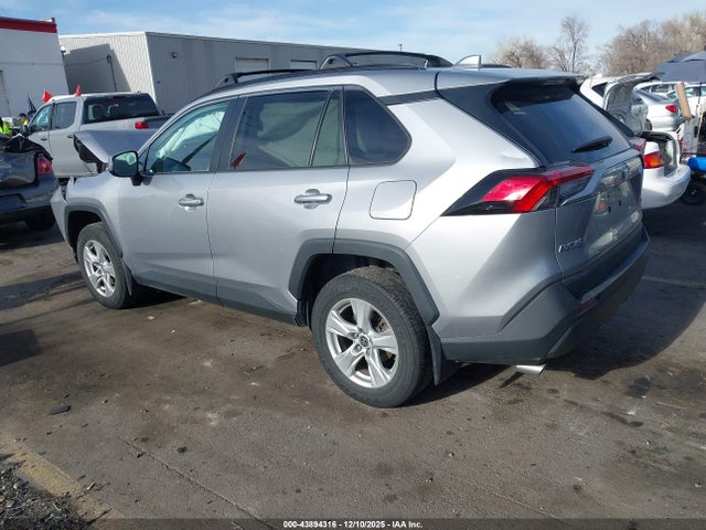 Toyota Rav4 Xle 2021 2T3P1RFV7MC238935 Image 3